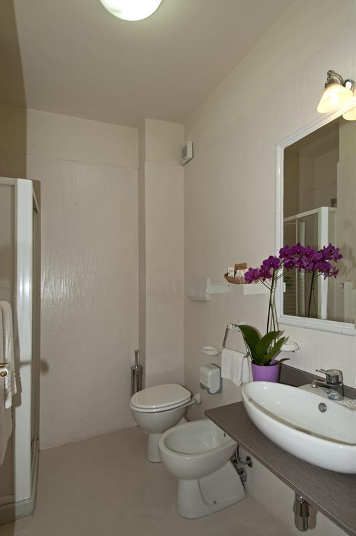 Double or Twin Room,444757926:JPEG